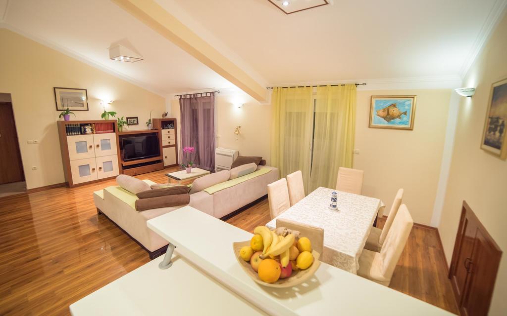 Captain'S Apartment Barbat na Rabu 外观 照片