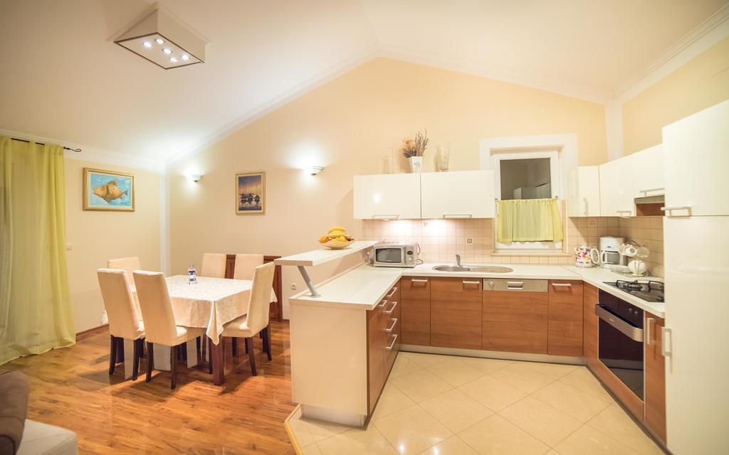 Captain'S Apartment Barbat na Rabu 外观 照片